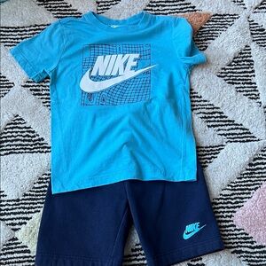 Gently Used Nike Boys' Sportswear Relaxed Tee & Shorts Set - Little Kid